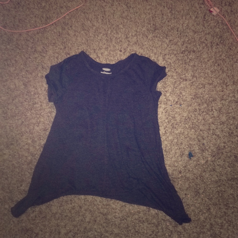 Black tee